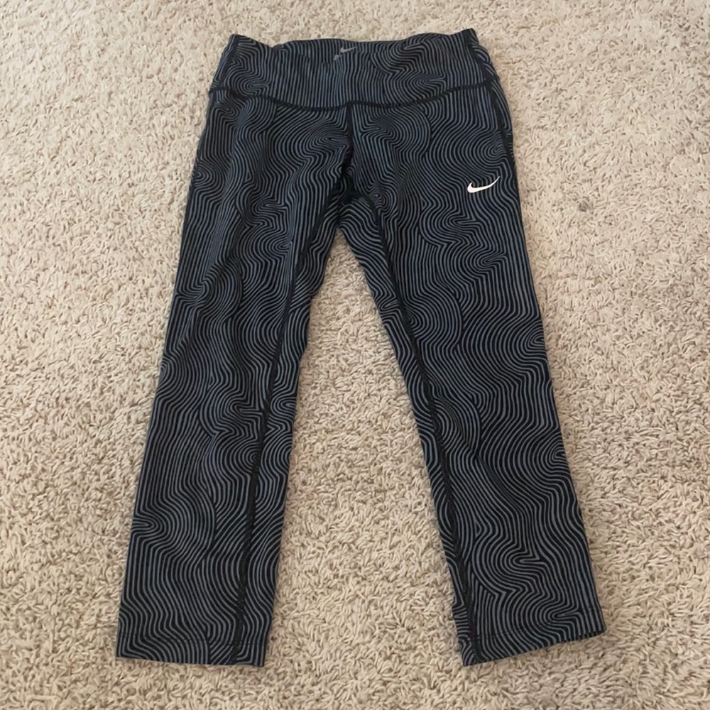 Nike workout leggings